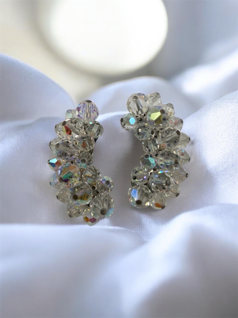 Vintage Laguna Clip On Aurora Borealis Bead Earrings 50$